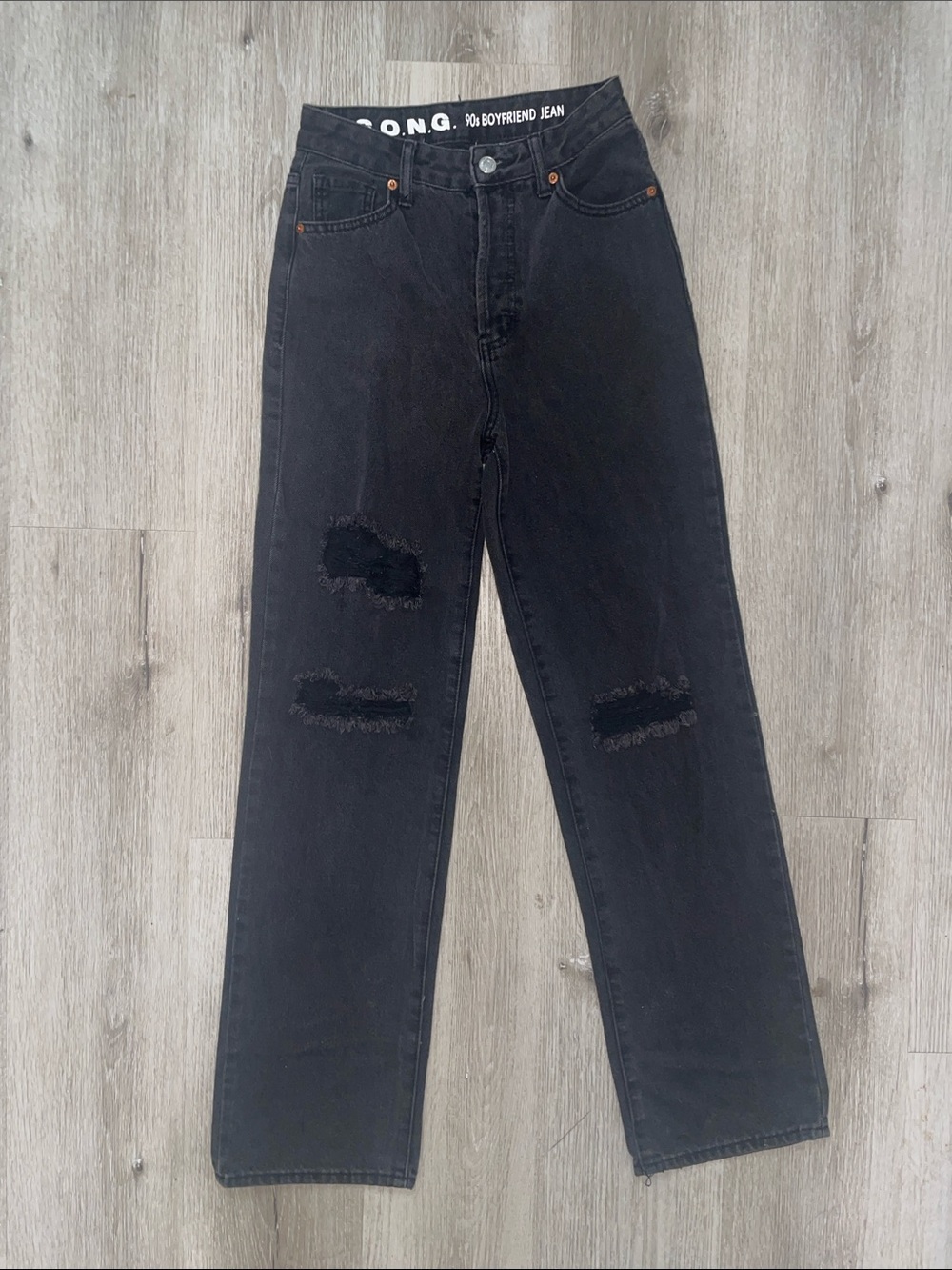 S.O.N.G. Black Distressed 90’s Boyfriend Jean | Button Fly | Women Size 1/25